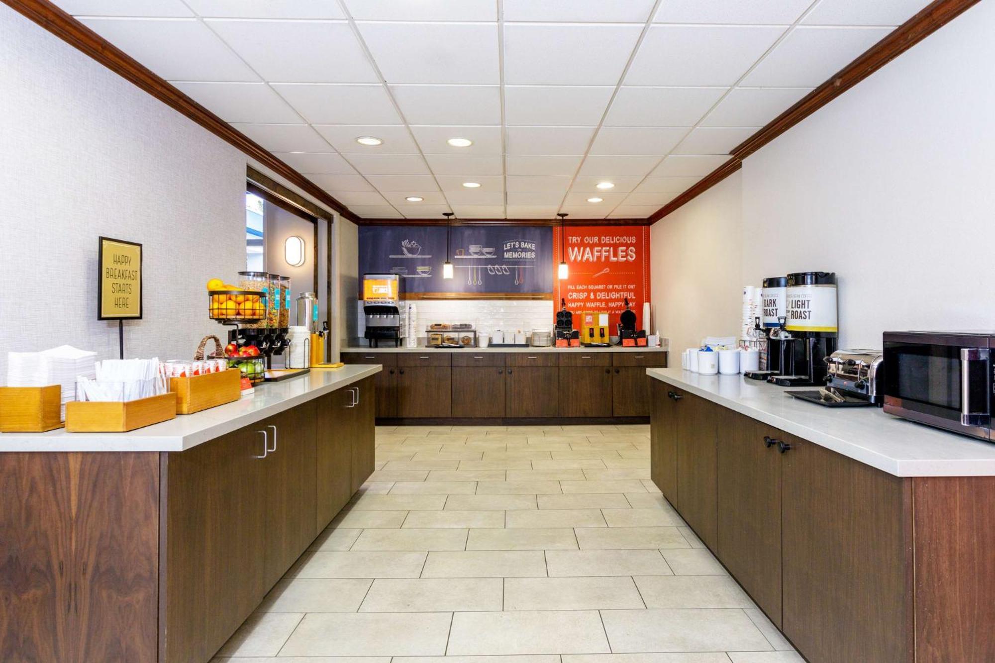 Hampton Inn & Suites Tallahassee I-10-Thomasville Road Extérieur photo